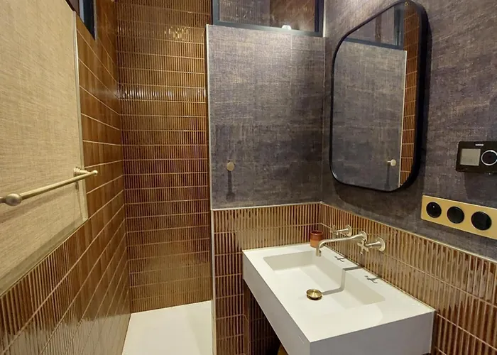 公寓 Centre - Spacieux - Calme - Chic Et Cosy - Parking